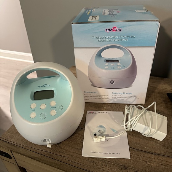 Spectra White and Blue Breast Pump - Picture 1 of 4